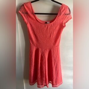 H&M divided floaty mini dress. (Size 4)